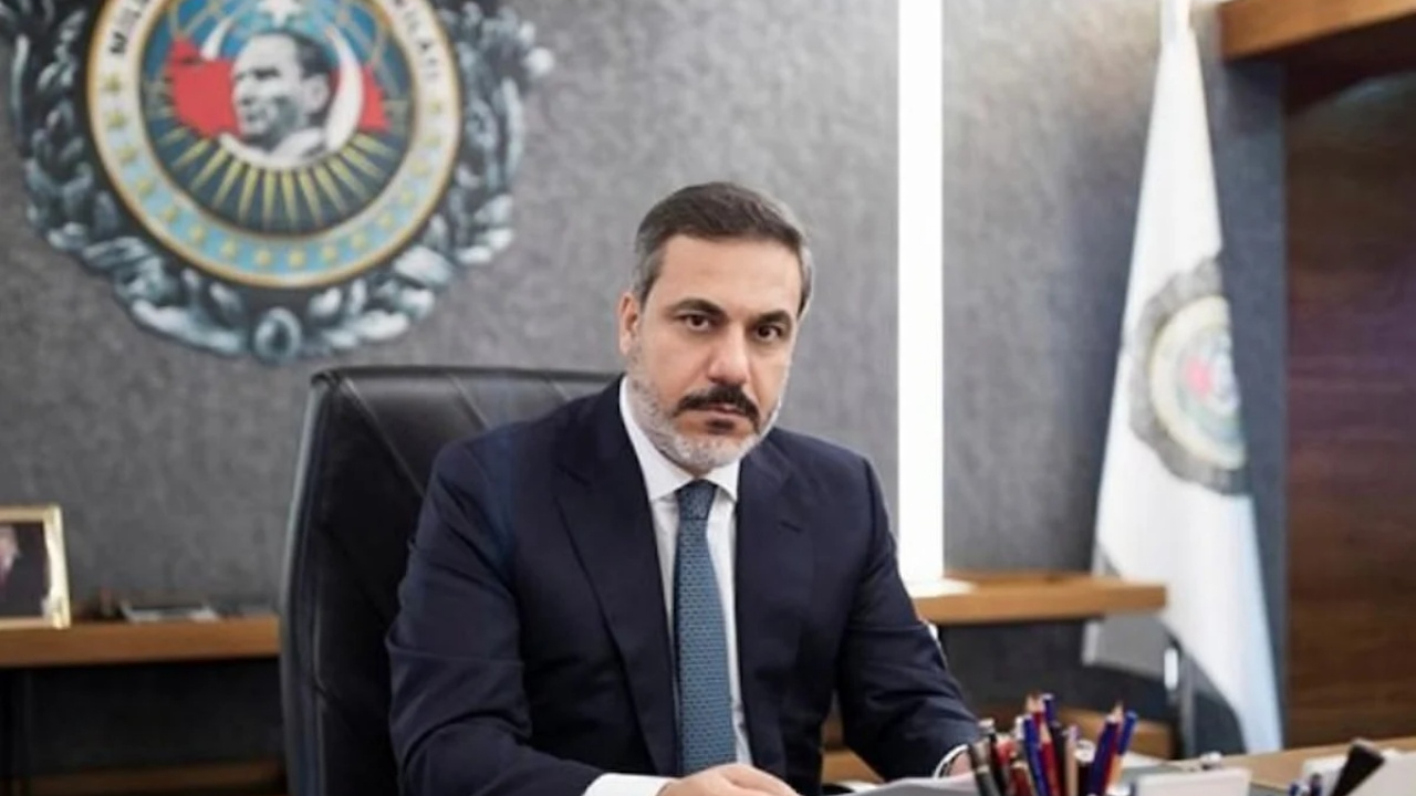 Bakan Fidan'dan İsveç'te 'Kur'an-ı Kerim yakma eylemine tepki: Aşağılık bir eylem