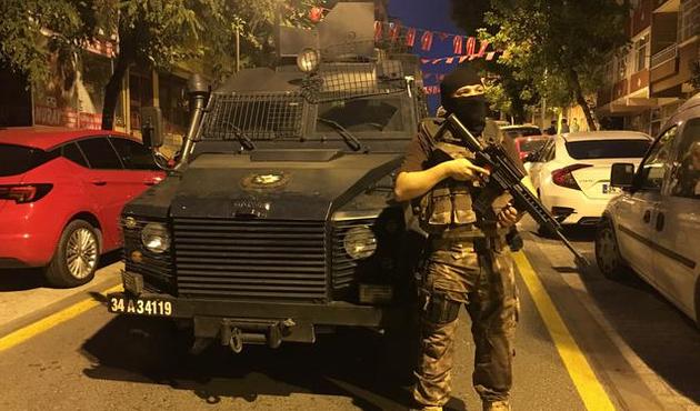 İstanbul'da şafak operasyonu: 10 adrese eş zamanlı baskın
