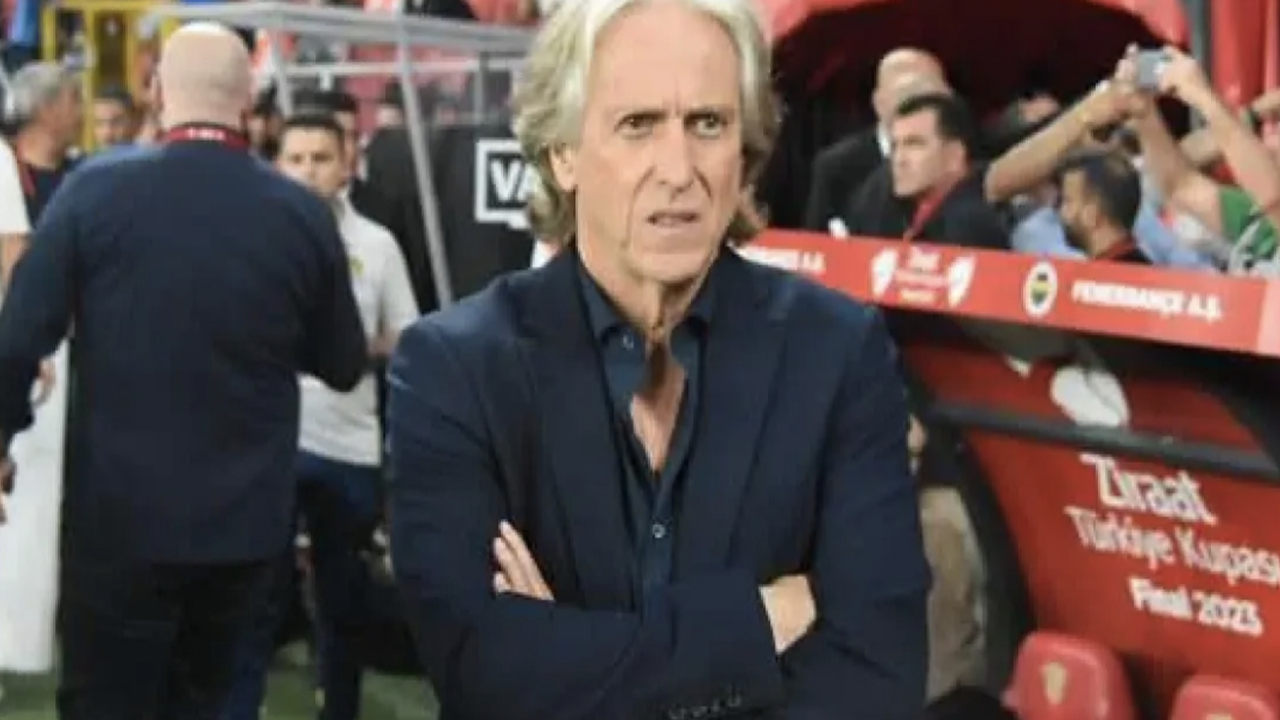 Jorge Jesus eski takımına gitti!