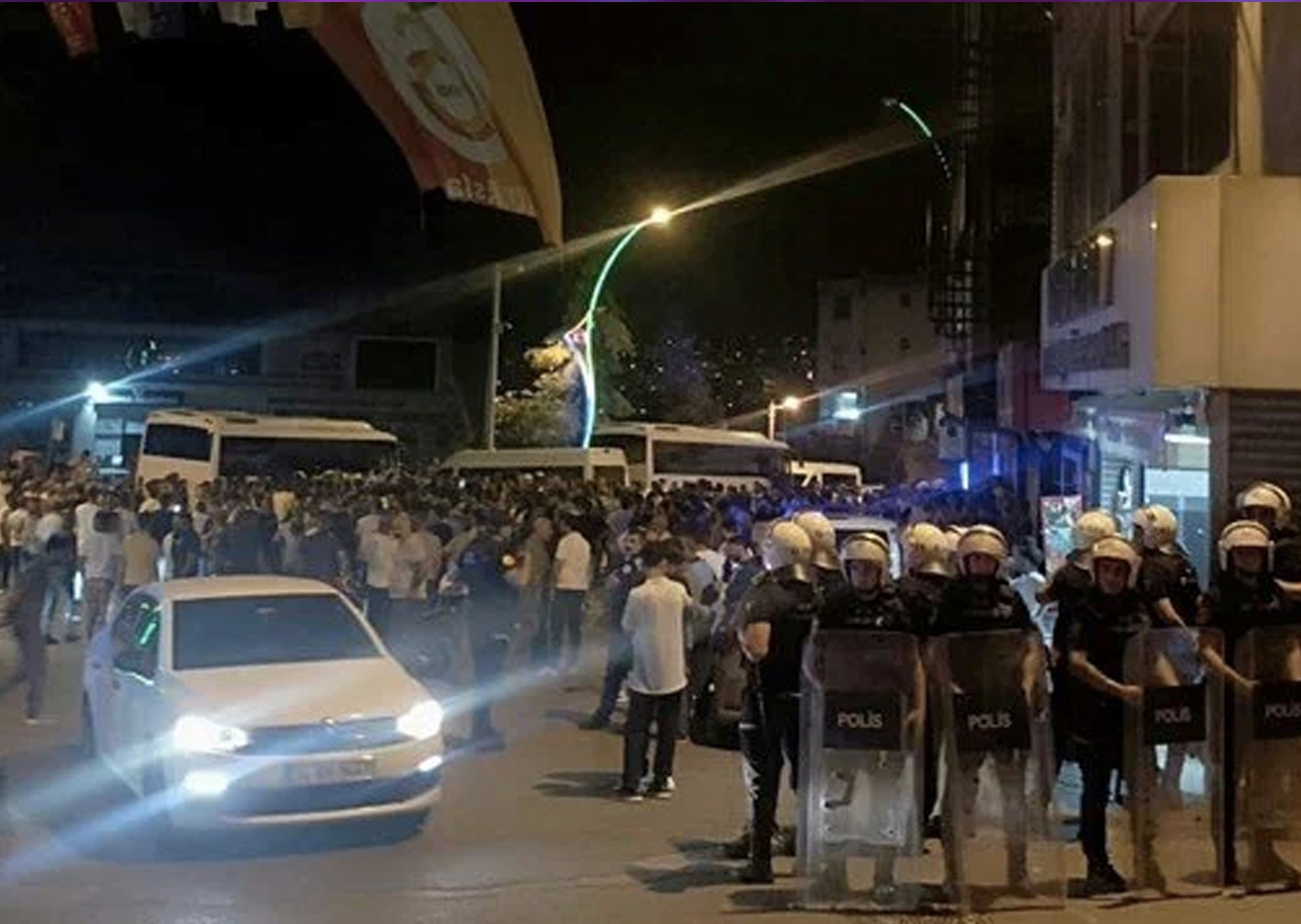 Kocaeli Dilovası karıştı: Halk sokağa döküldü! Provokasyonlara valilikten açıklama geldi