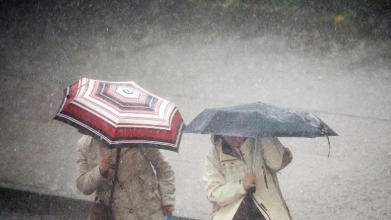Meteorolojiden birçok kent için kuvvetli yağış uyarısı!