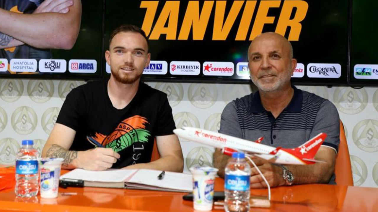 Alanyaspor'a Fransız orta saha