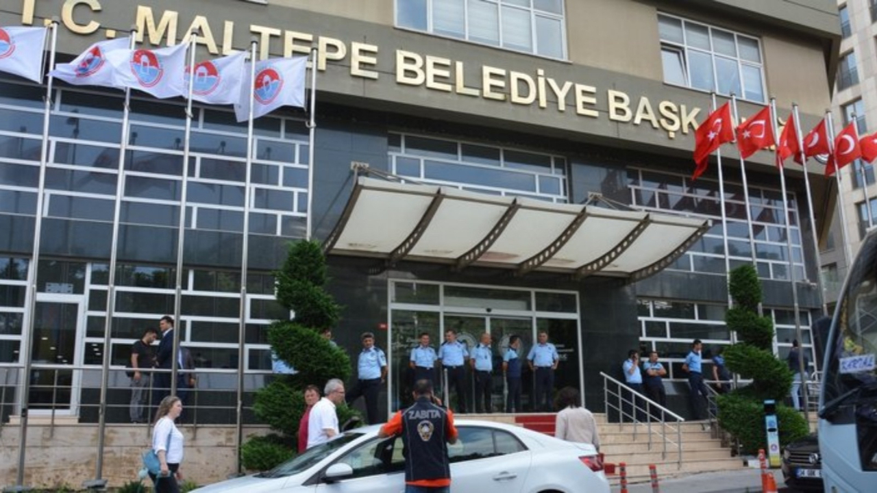 Maltepe Belediyesi'ne silahlı saldırı! Saldırganın kimliği açıklandı..