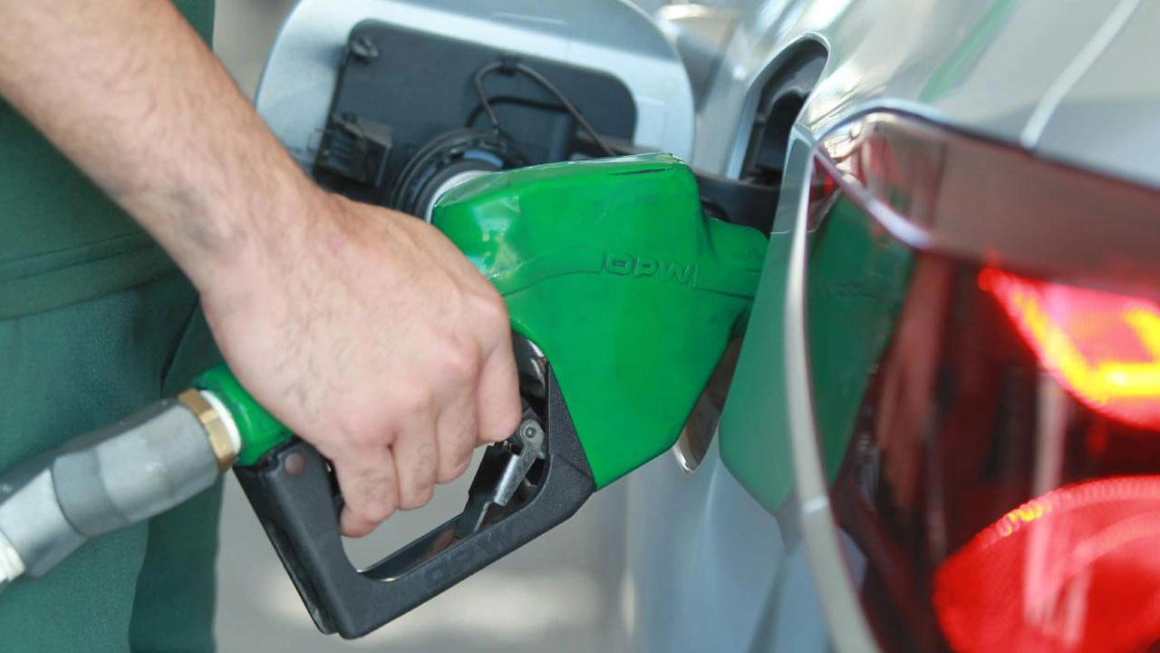 Motorine zam, LPG'ye indirim! İşte 6 Temmuz 2023 güncel akaryakıt fiyatları