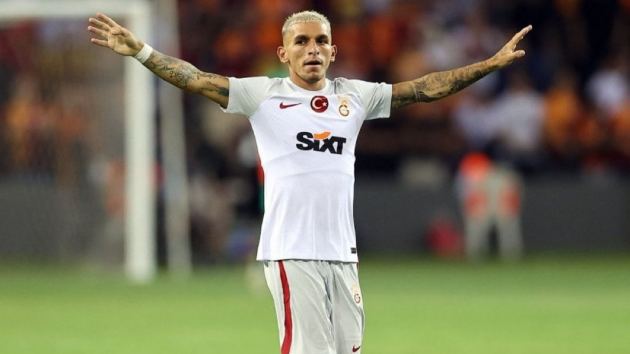 Torreira, Paredes'in gelişini adeta duyurdu! Maçta dikkat çeken detay