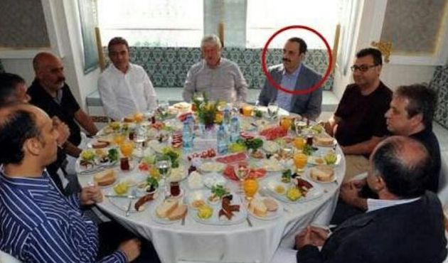 CHP Genel Başkan Yardımcısı, FETÖ "imamı" ile aynı karede...