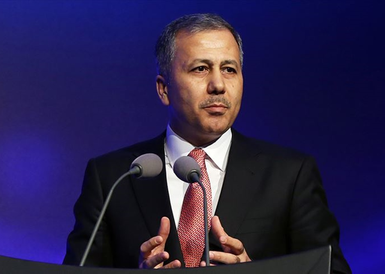 İçişleri Bakanı Ali Yerlikaya duyurdu: 16 milyon kök keneviri ele geçirildi! Terör örgütünün 43 milyar liralık yasa dışı gelirine büyük darbe