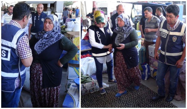 Polis gazetecilerle semt pazarı bastı! FETÖ'cülere malzeme çıktı...