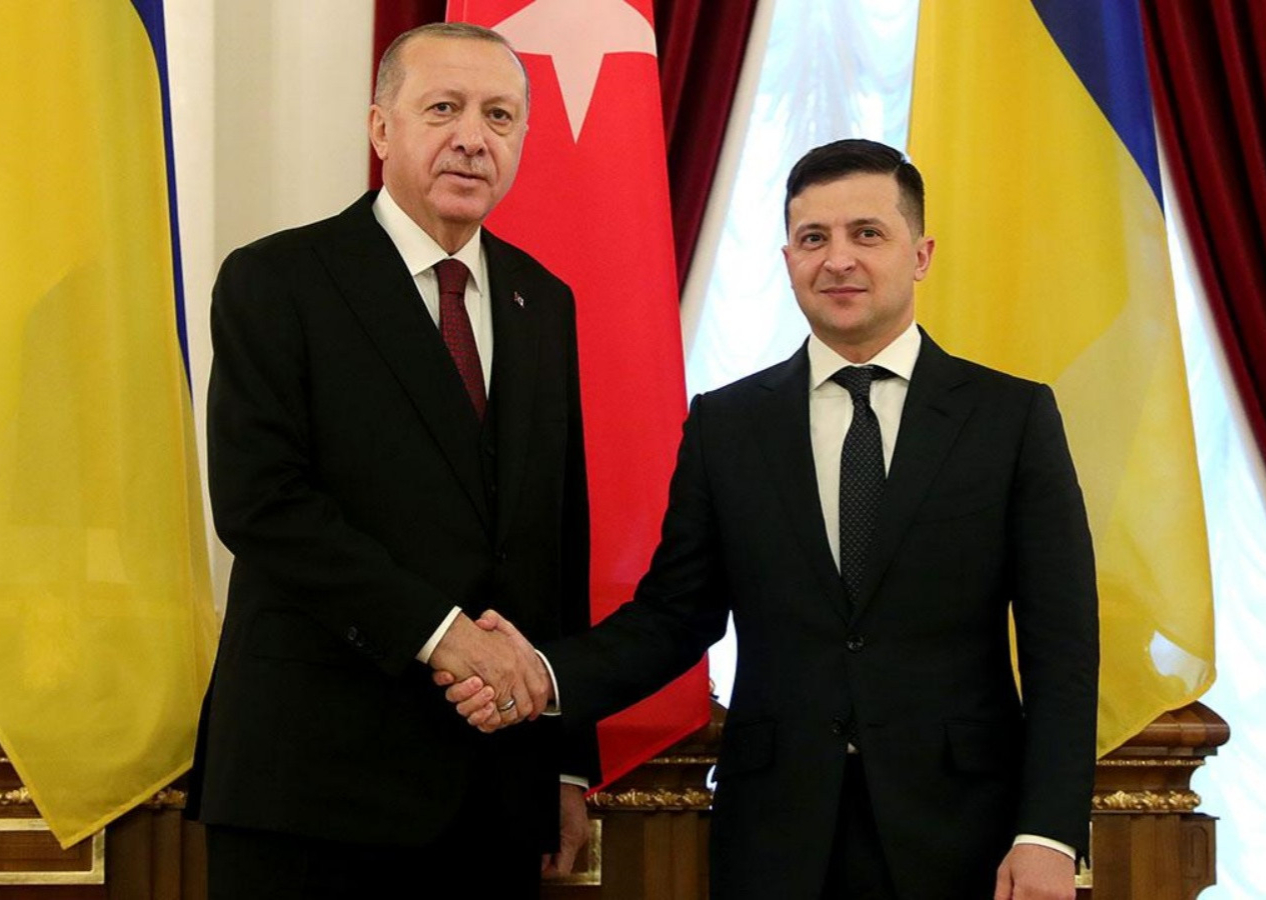 Zelenskiy, Cumhurbaşkanı Erdoğan'ın daveti üzerine yarın İstanbul'a gelecek!