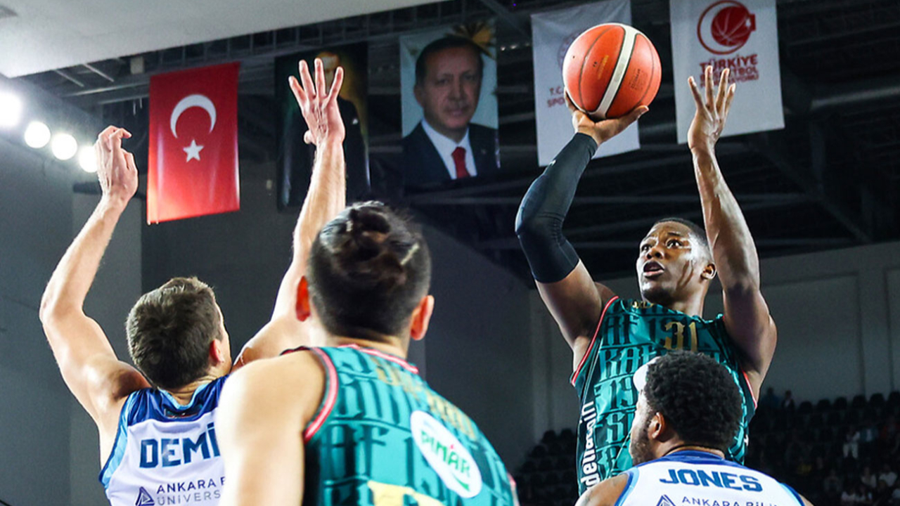 Pınar Karşıyaka'da Angel Delgado ile yollar ayrıldı