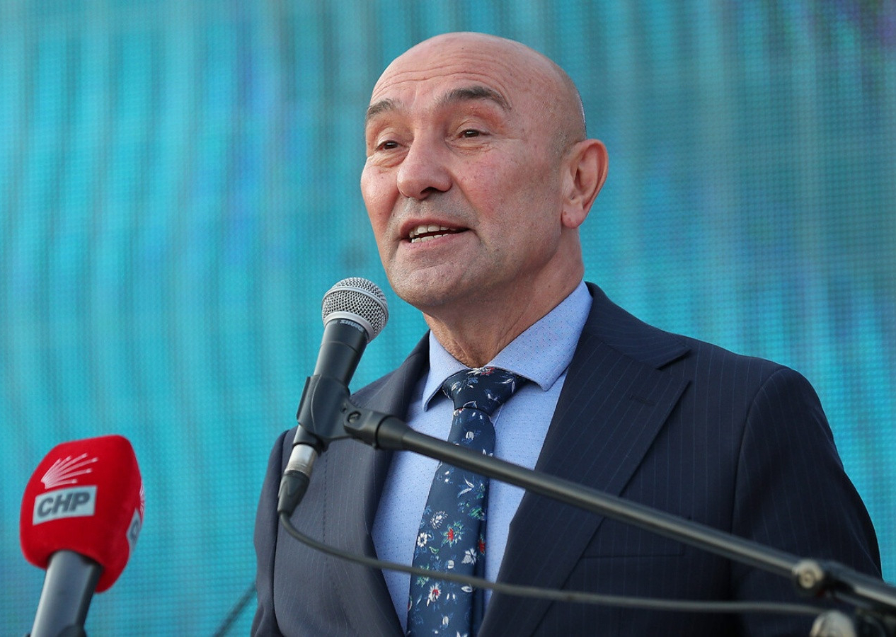 CHP'li Tunç Soyer, belediyeyi borç bataklığına sürükledi! Alacaklara karşılık daire ve arsa veriyor...
