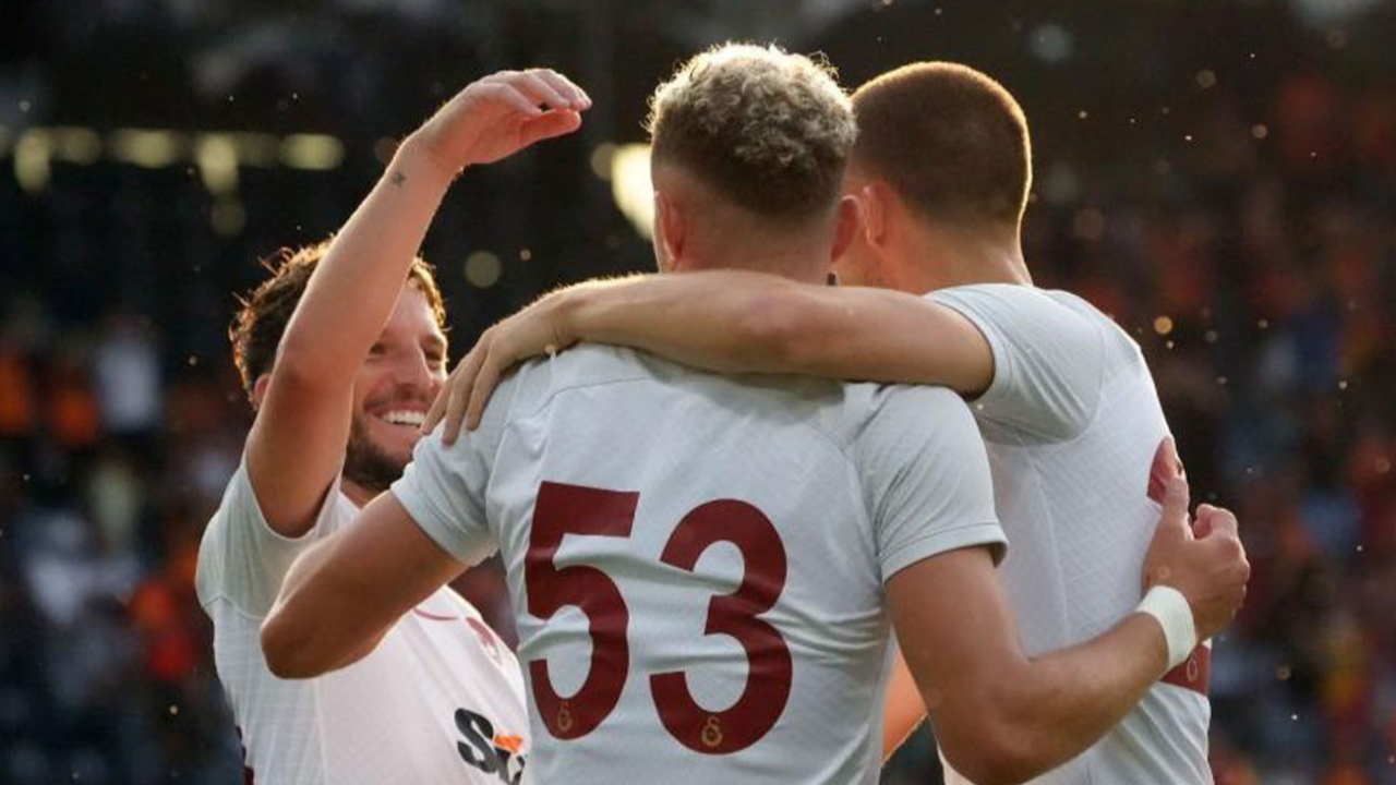 Galatasaray, Kisvarda FC'yı 2-0 mağlup etti