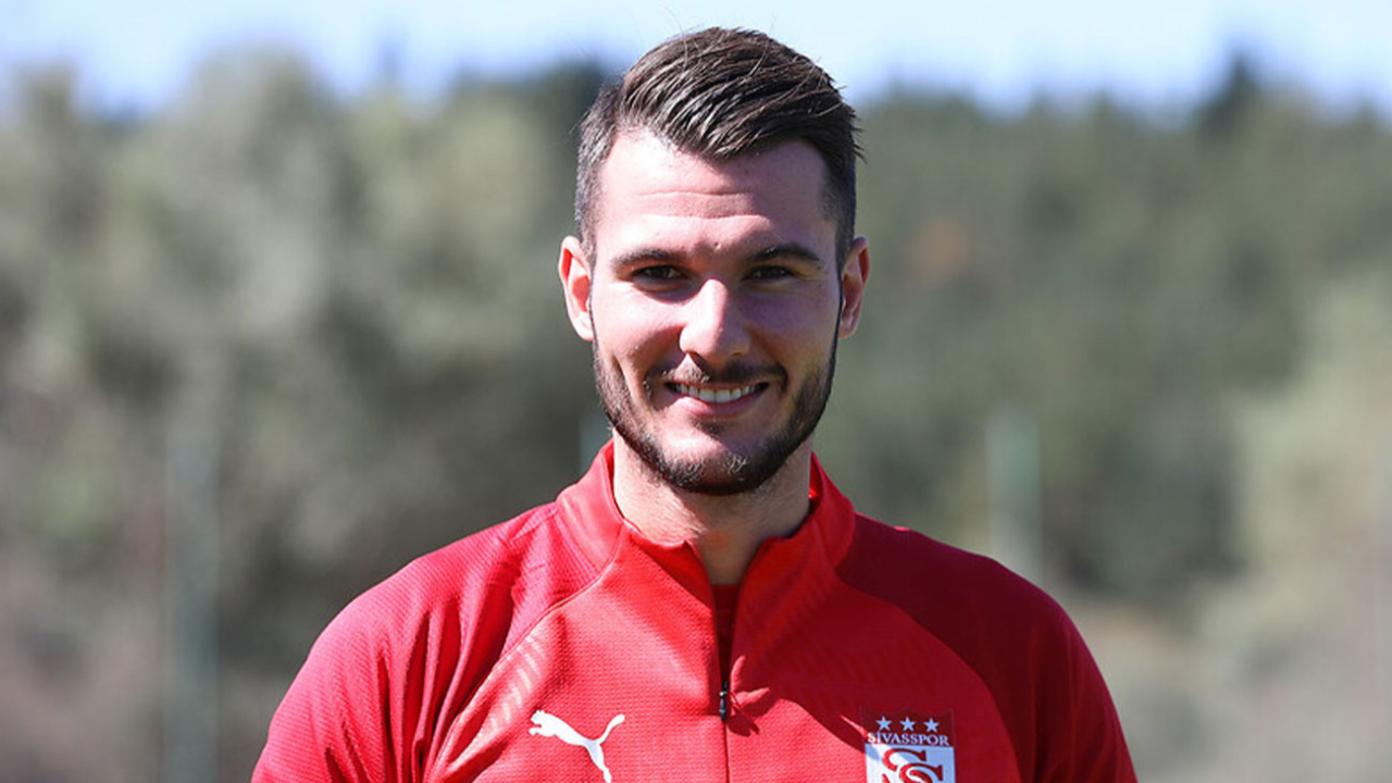 Robin Yalçın, Sivasspor'a veda etti