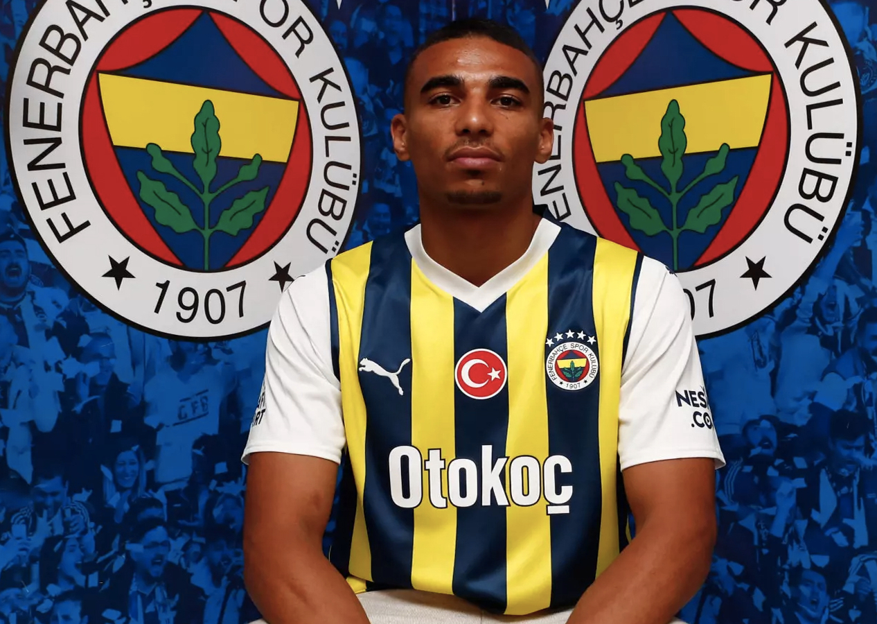 Fenerbahçe yeni stoperini resmen duyurdu