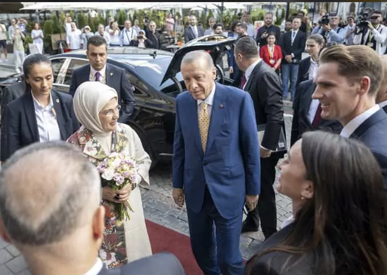 Litvanya'da Erdoğan sevgisi! İşte dikkat çeken kareler...