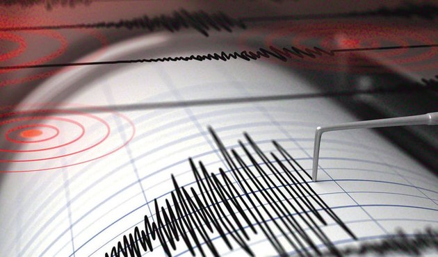 Manisa'da korkutan deprem...