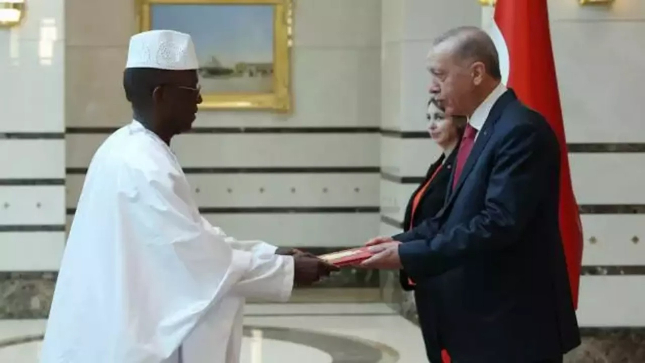 Cumhurbaşkanı Erdoğan'a büyükelçilerden güven mektubu