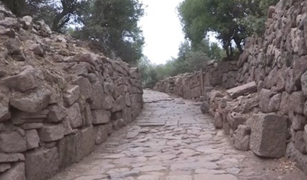 Manisa'da 2 bin yıllık antik yol bulundu!