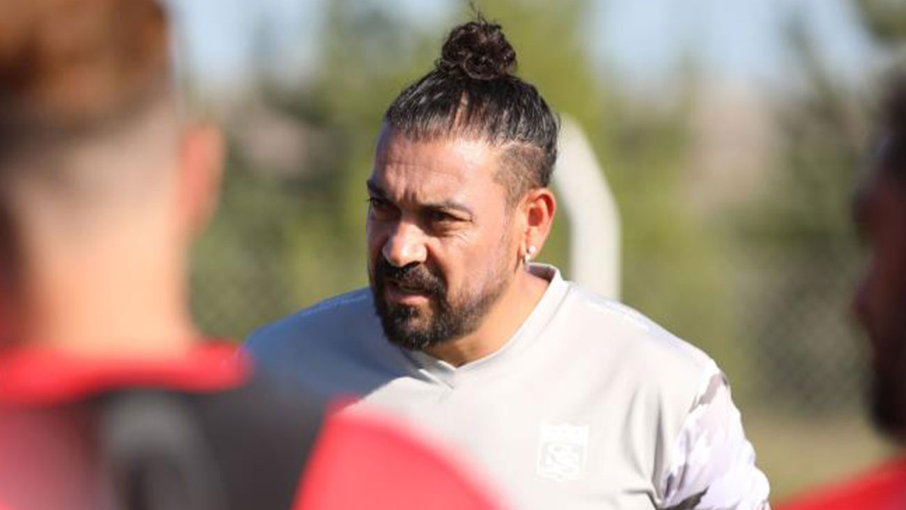 Sivasspor'un hocası Servet Çetin: Çıtamız yüksek