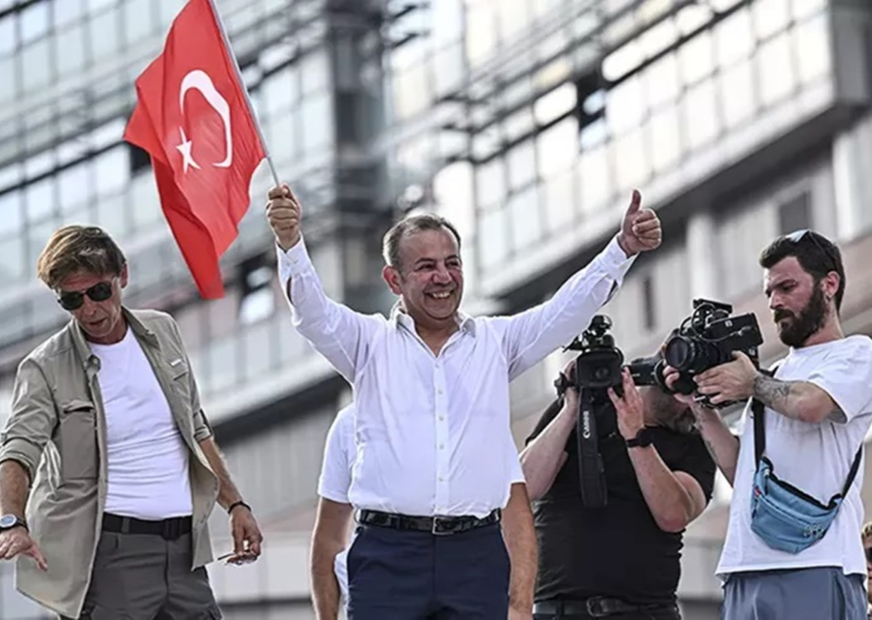 Tanju Özcan'dan dikkat çeken çıkış! ''İstifa etmeyeceğim, beni partiden atsınlar''