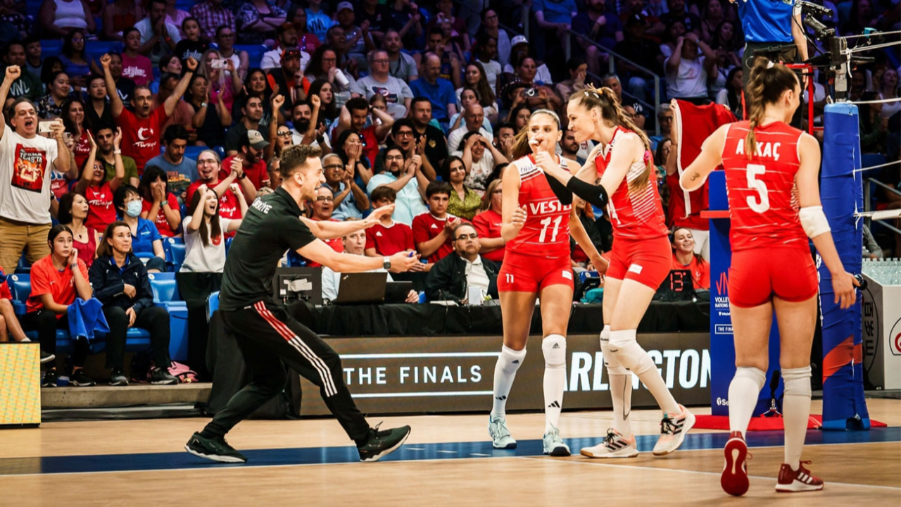 ABD'yi deviren Filenin Sultanları Milletler Ligi'nde finale çıktı