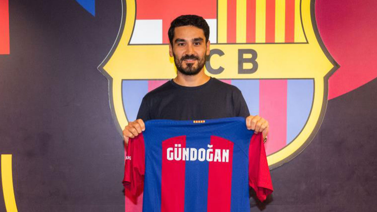 Barcelona'dan İlkay Gündoğan için imza töreni