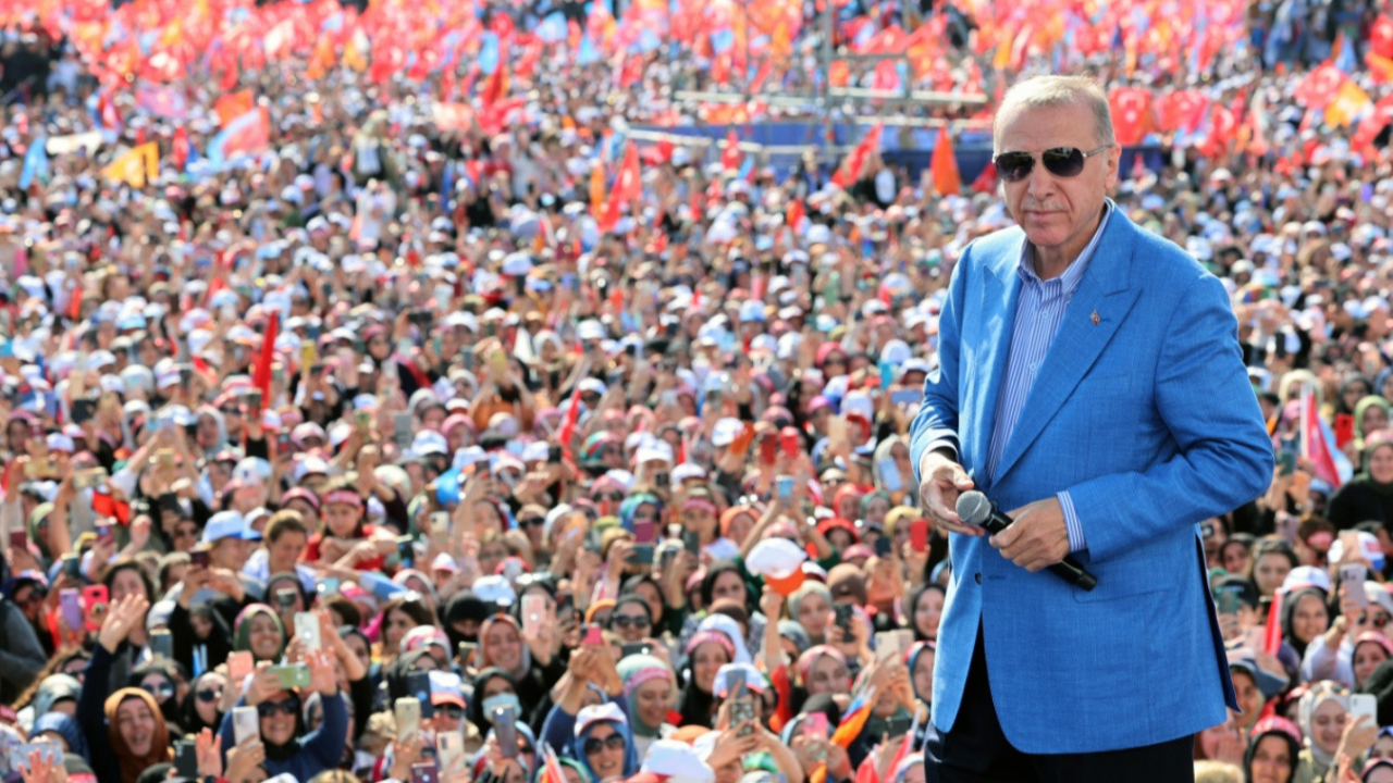 Cumhurbaşkanı Erdoğan'dan yerel seçim mesajı: Çok güçlü adaylar üzerinde çalışıyoruz!
