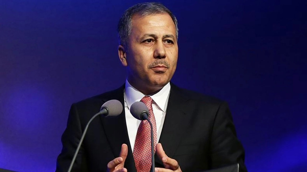 Bakan Yerlikaya görüntüleri paylaştı! JASAT'tan haziranda 2 bin 508 operasyon