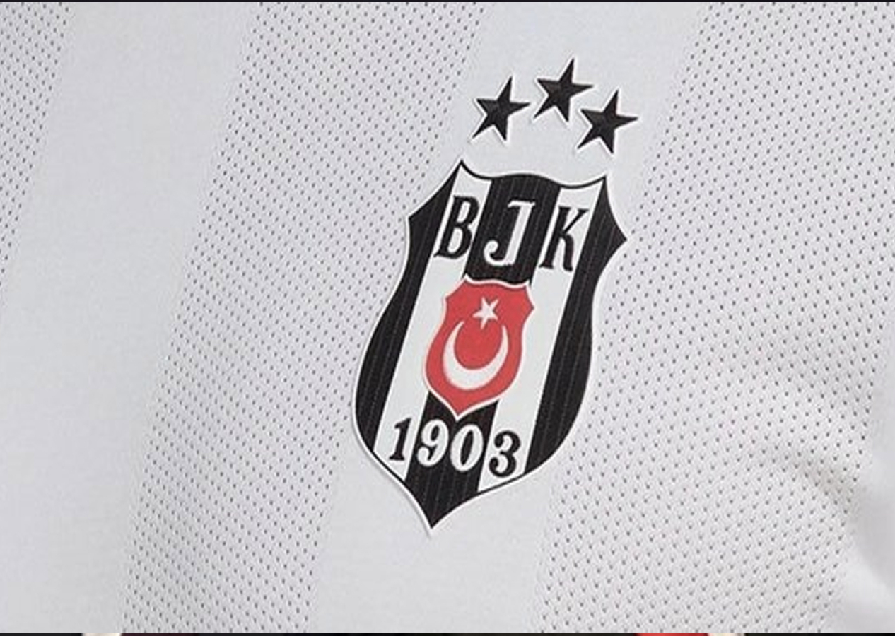 Beşiktaşlı oyuncu saldırıya uğradı! 6 ay sahalardan uzak kalacak