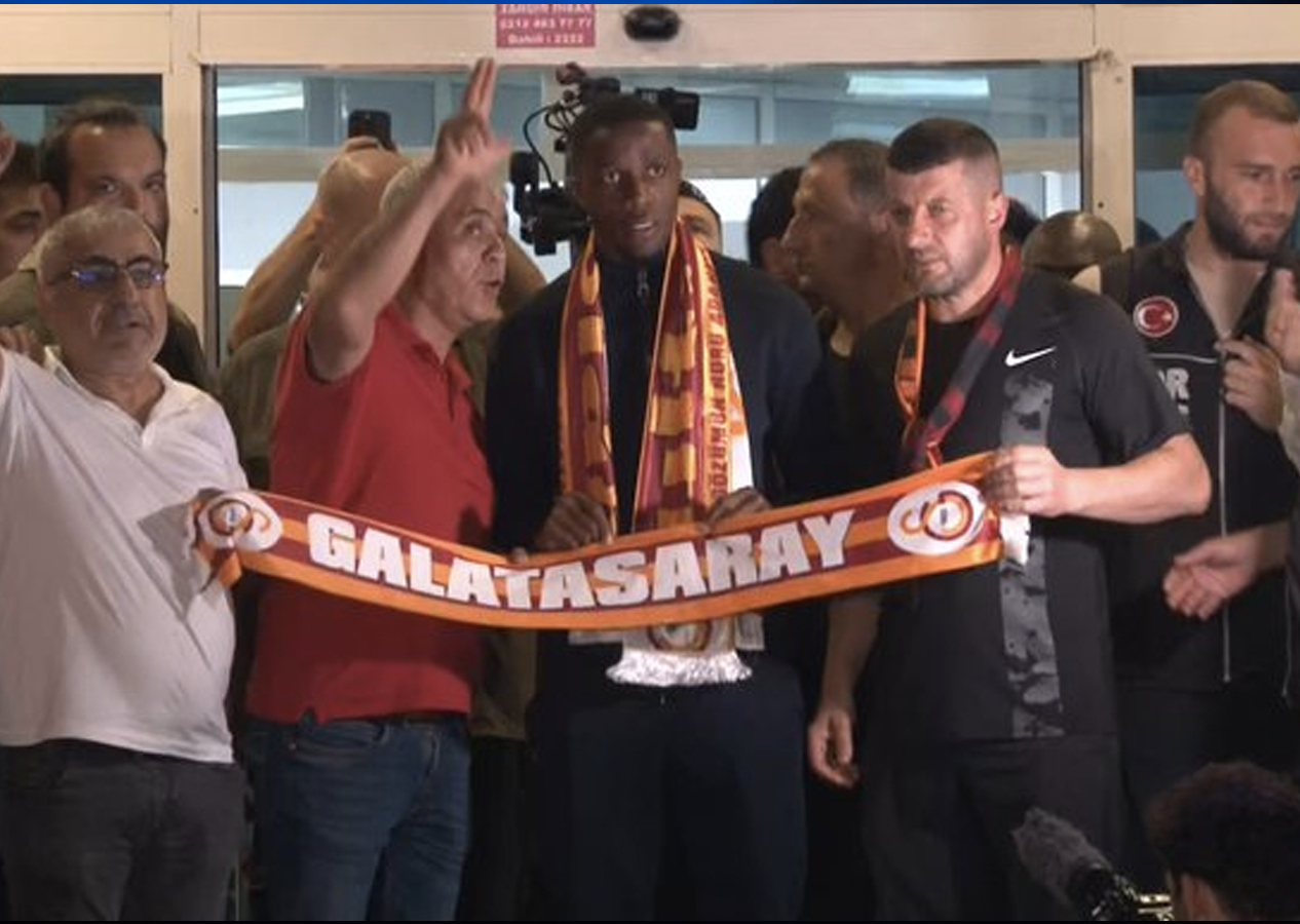 Zaha'ya İstanbul'da görkemli karşılama