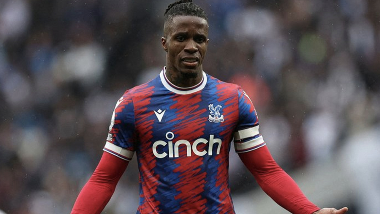 Fener'i reddetti, Galatasaray'ı seçti! Zaha dünya basınında yer edindi