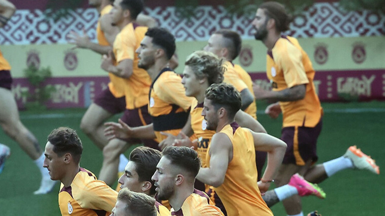 Galatasaray Şampiyonlar Ligi'ne odaklandı
