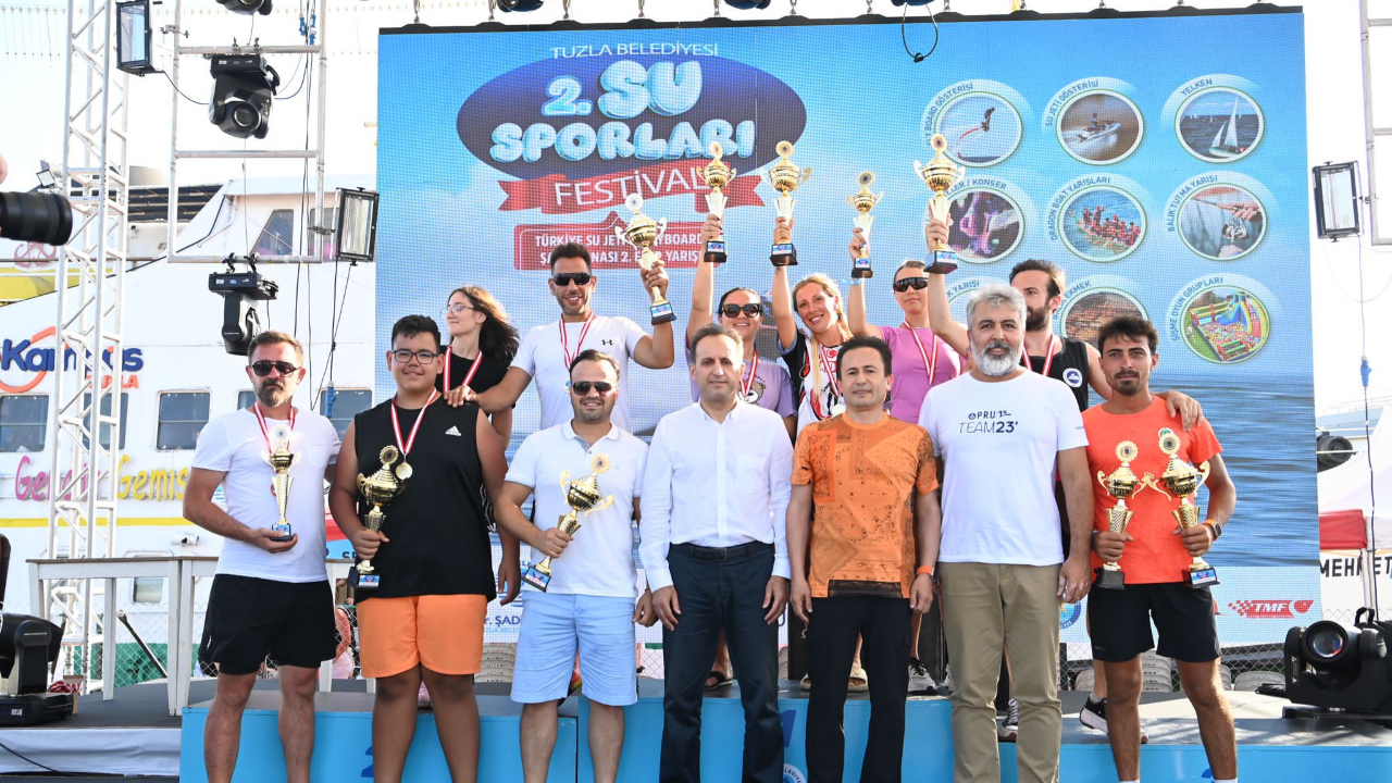 Tuzla’da düzenlenen su sporları festivali nefesleri kesti!