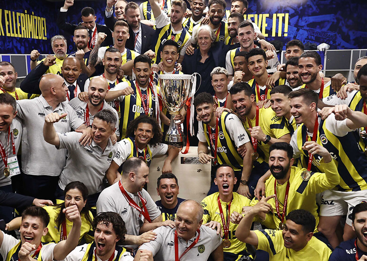 Fenerbahçe'de Livakovic sonrası Altay patlaması! Yönetim dondu kaldı