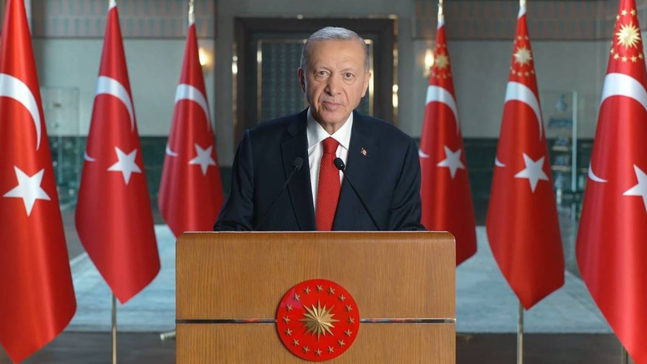 Savunma sanayinde mührünü vuracak 850 farklı projeyi titizlikle hayata geçiriyoruz