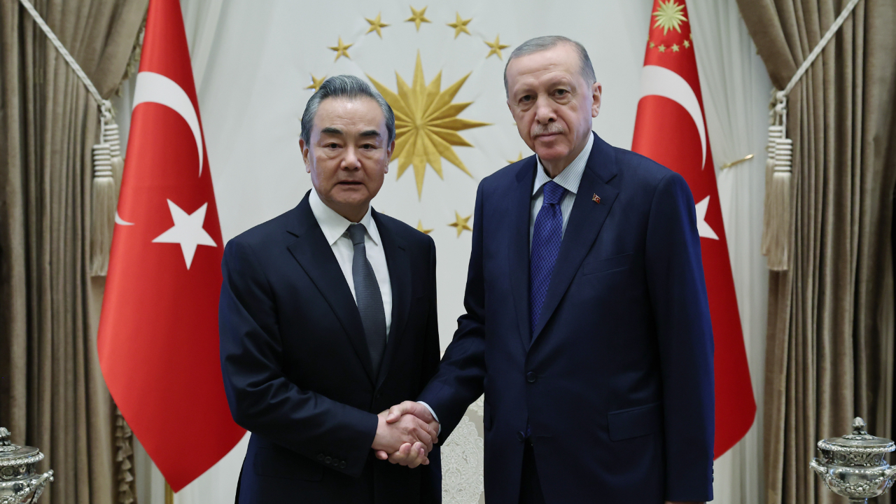 Cumhurbaşkanı Erdoğan, Çin Dışişleri Bakanı Wang Yi ile görüştü