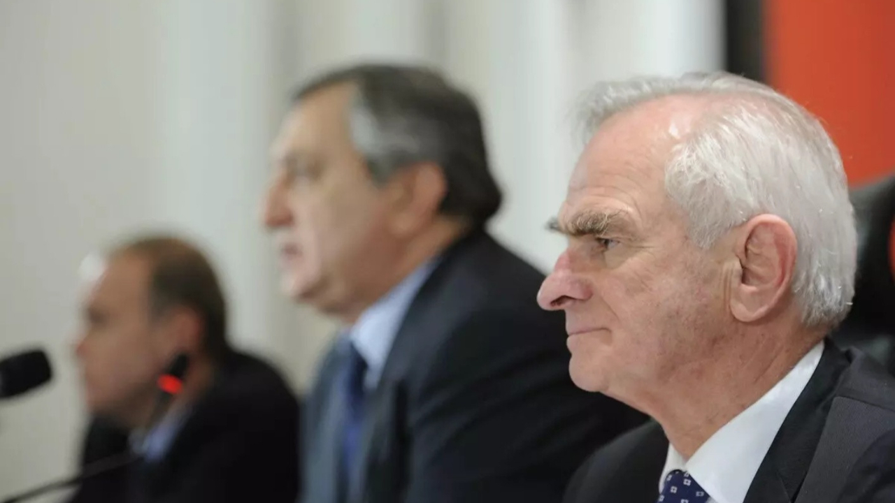 Bir sözüyle Kılıçdaroğlu'nu CHP lideri yapmıştı... Önder Sav tarafını belli etti!