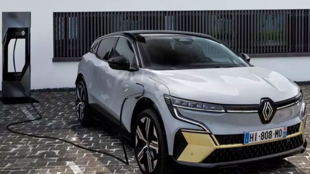 Yüzde 100 elektrikli Megane Türkiye'de satışta! İşte satış fiyatı