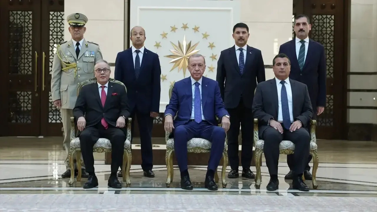 Cumhurbaşkanı Recep Tayyip Erdoğan, Cezayir Büyükelçisi Amar Belani’yi kabul etti!