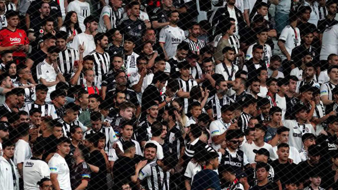 Beşiktaş stadında "yönetim istifa" sesleri
