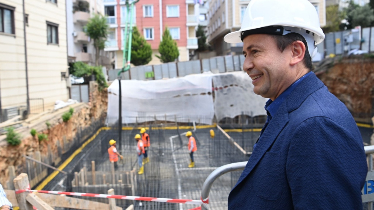 Şadi Yazıcı bir vaadini daha yerine getirdi: Tuzla yeni Kültür Merkezi'ne kavuşuyor