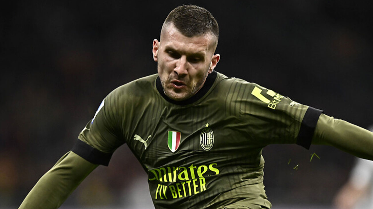 Beşiktaş, Ante Rebic'i kadrosuna katıyor
