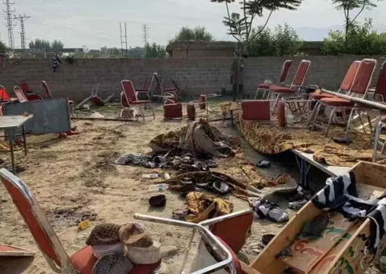 Pakistan'da 54 kişinin öldüğü terör saldırısını DEAŞ üstlendi!
