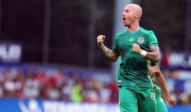 Fenerbahçe ayrılığı resmen açıkladı