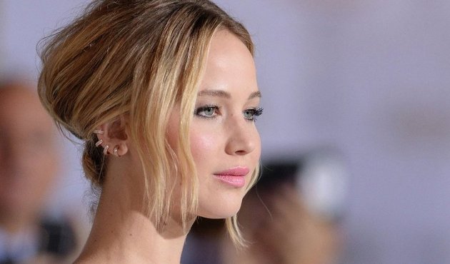 Çıplak fotoğrafları sızdırılan Jennifer Lawrence konuştu!