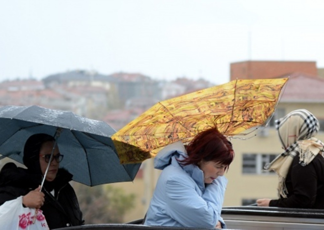 Meteorolojiden deprem bölgesi için fırtına uyarısı! Çadır uçmalarına dikkat