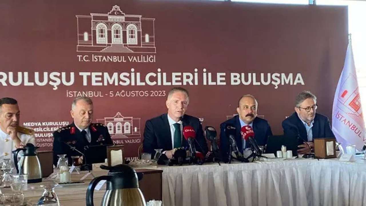 Vali Gül'den 'düzensiz göç' açıklaması! 'Kısa süre içinde İstanbul'un gündeminden çıkacak'