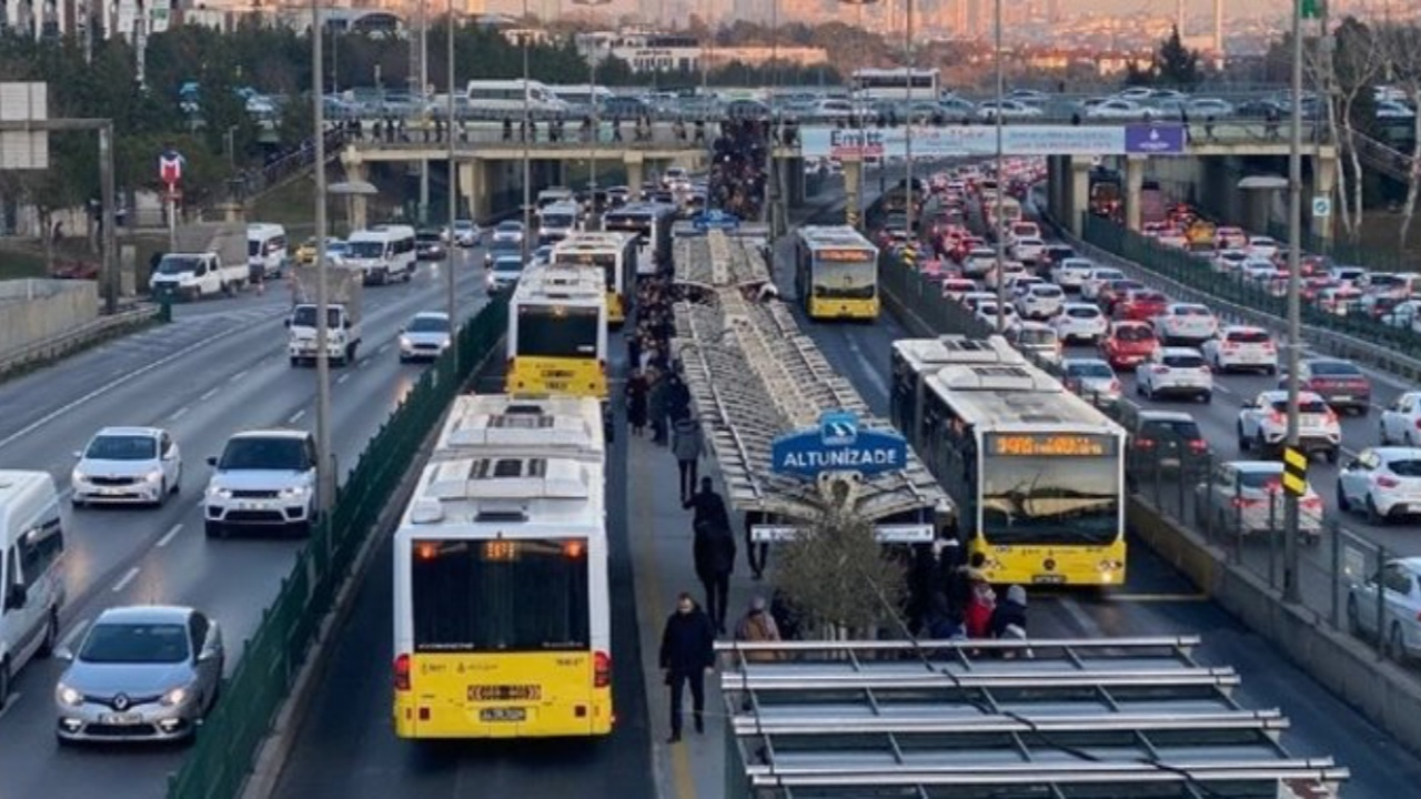 İstanbul'da toplu taşımaya zam geliyor