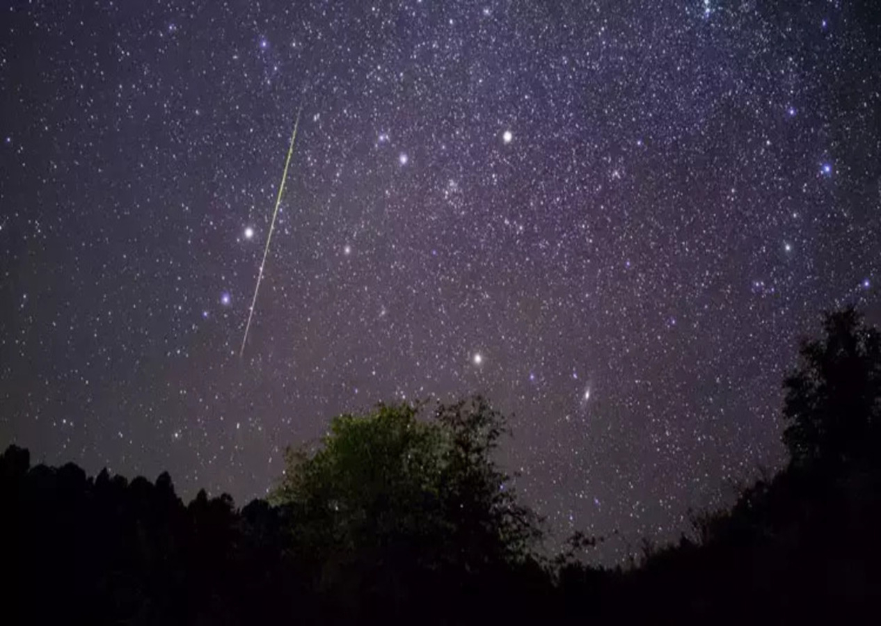 Görsel şölen başladı! Binlerce kişi meteor yağmuru için toplandı