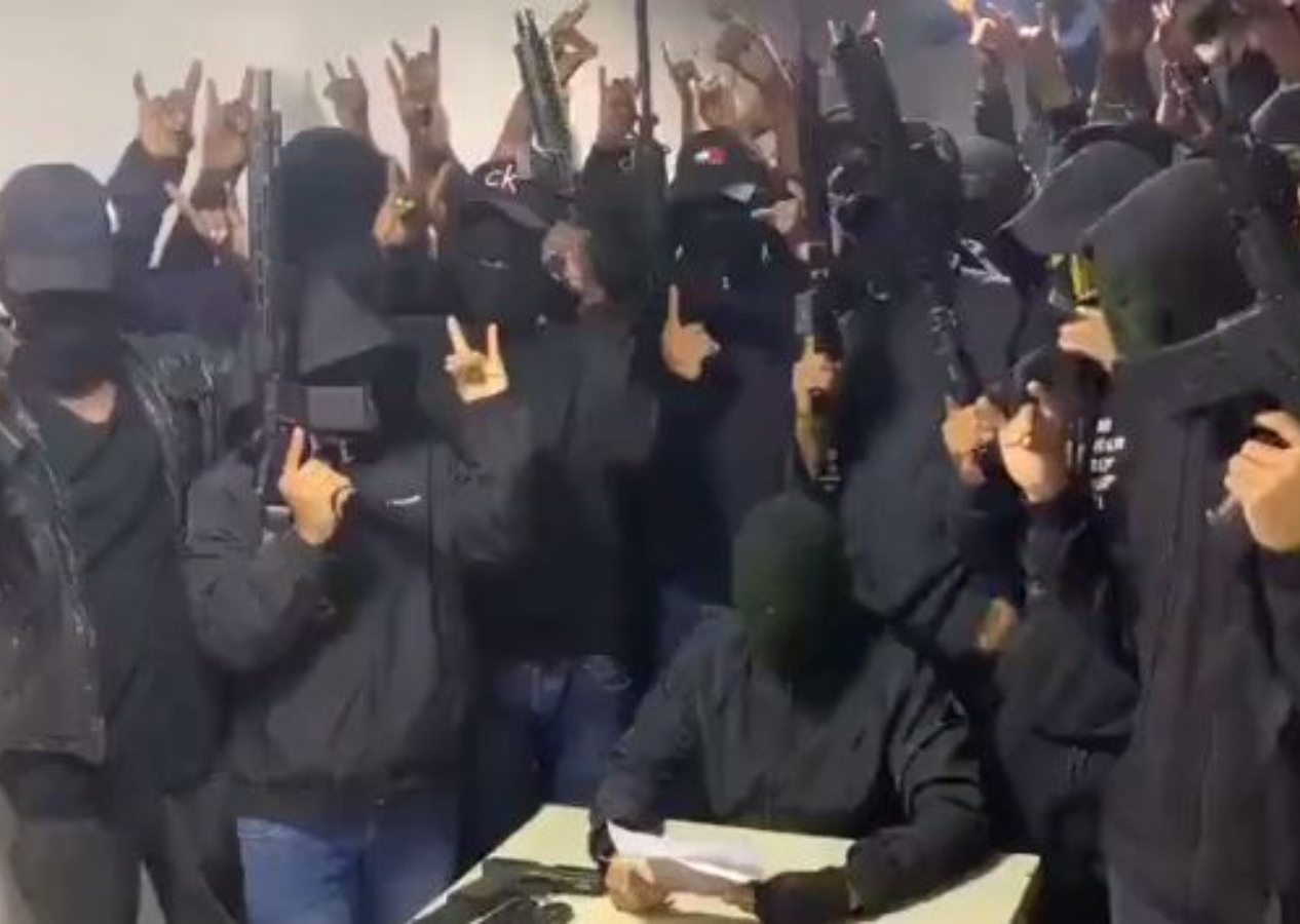 Ekvador'da başkan adayına yönelik suikastı Los Lobos çetesi üstlendi! Bozkurt işaretli ilginç video!